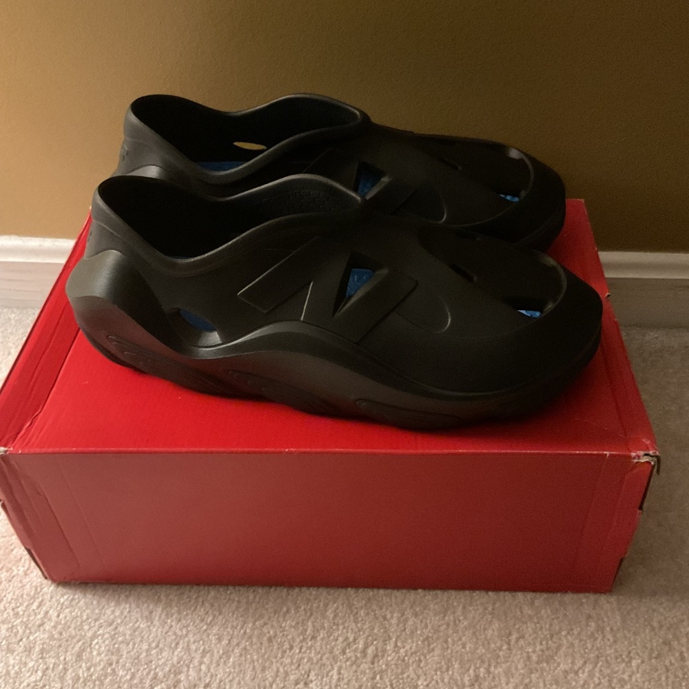 New Balance Fresh Foam X RCVRY Size 11 Men - Picture 2 of 14